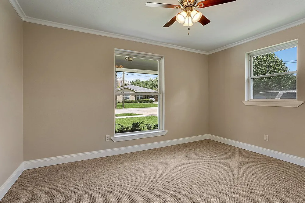 Expert electrical repair experts serving Metairie, LA - King Cole Construction