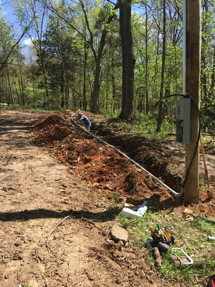 Slide of King Electric & Maintenance