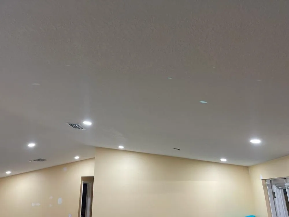 Trusted electrician providing lighting installation in TWN N CNTRY, FL - King Electric KDF