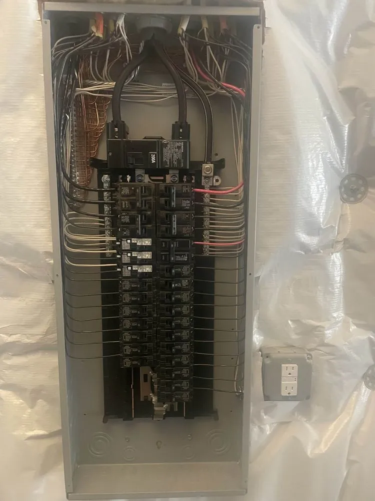 Slide of King Electrical