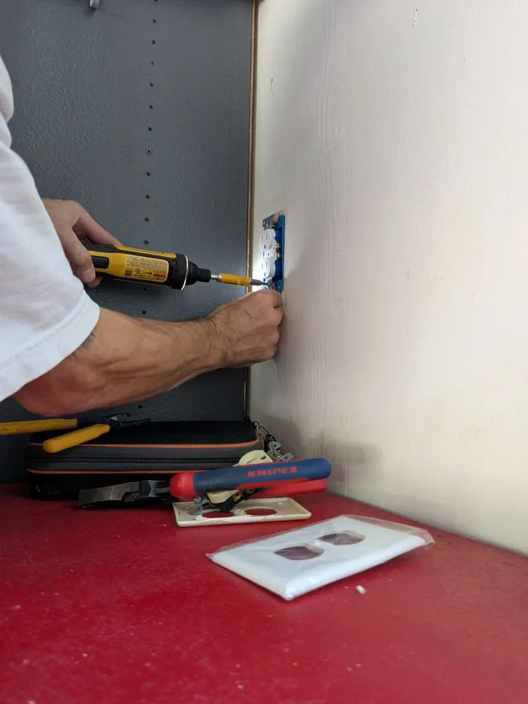 Slide of King Electrical Services