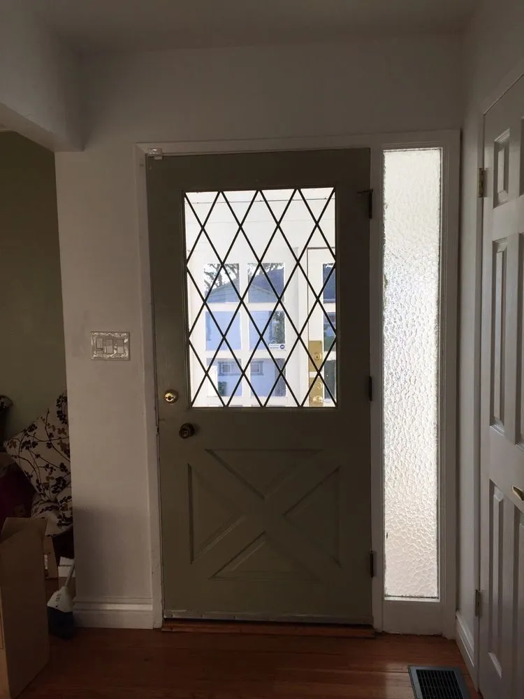 Slide of King REM & Construction