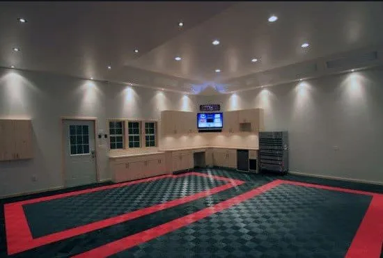 Slide of King Rivers Electric