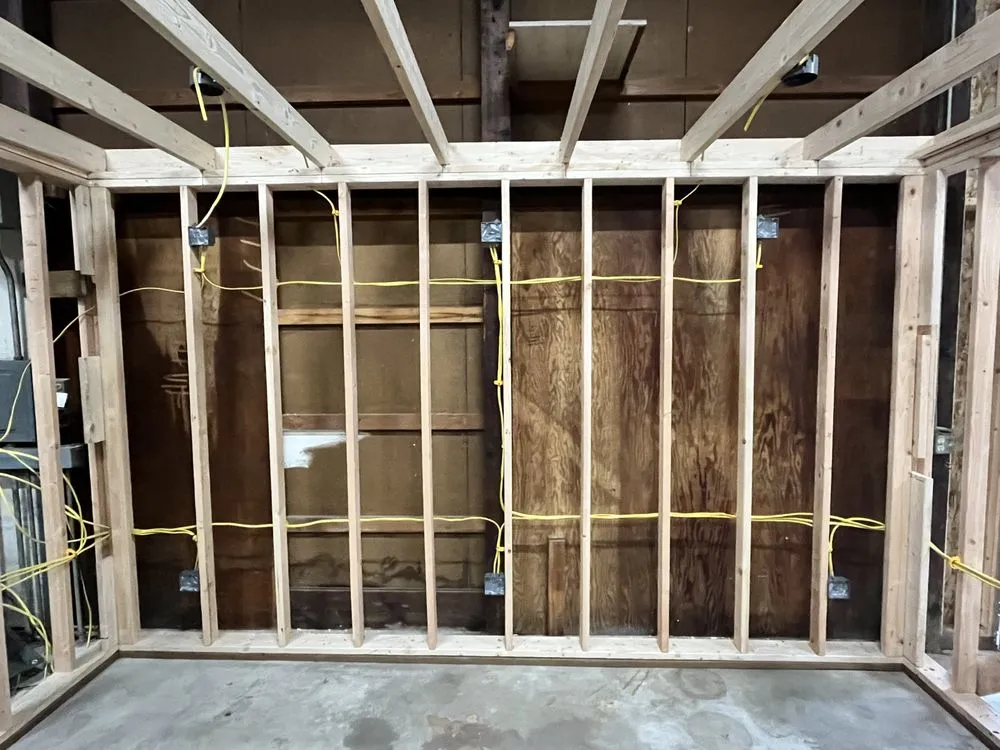 Slide of Kingdom Electric