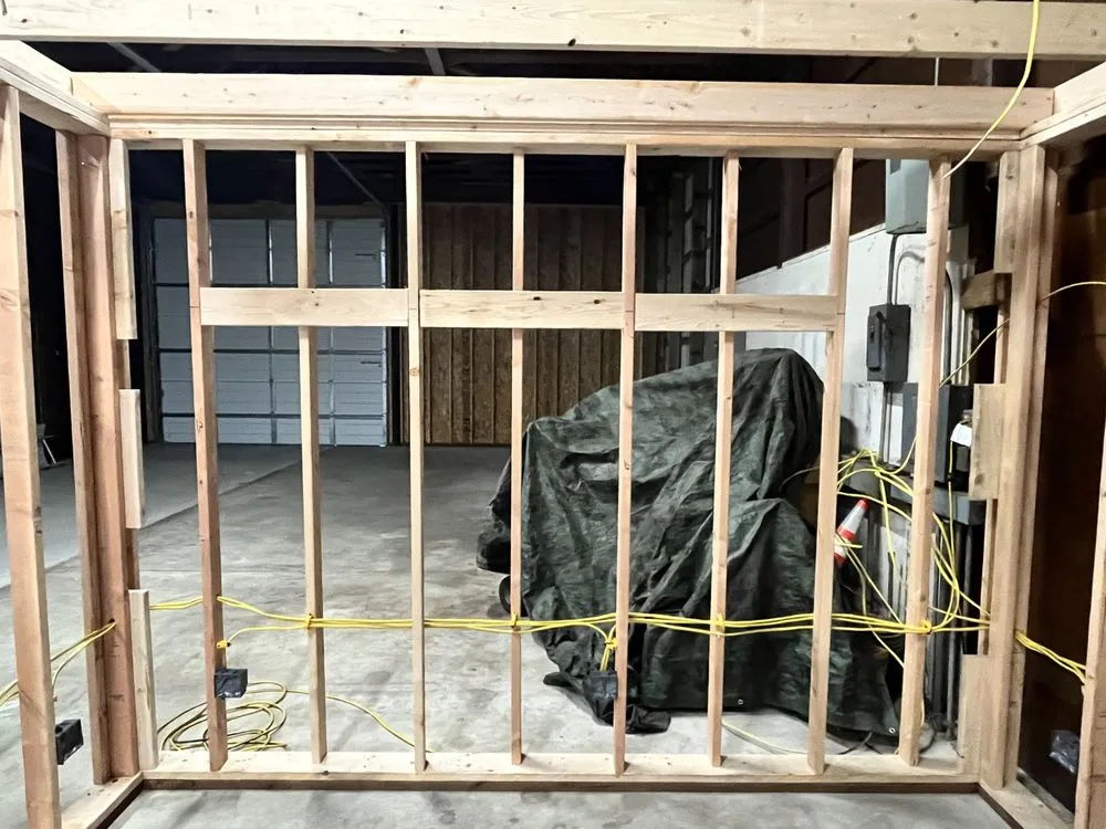 Slide of Kingdom Electric