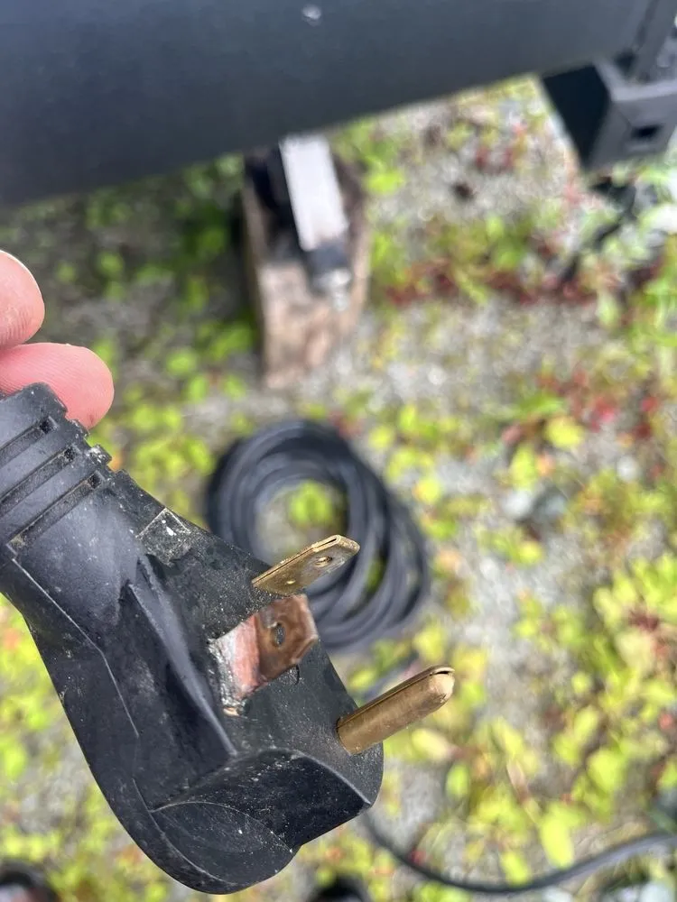 Slide of Kingdom Electric