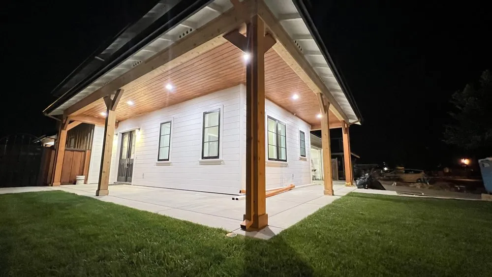 Slide of Kingdom Electric