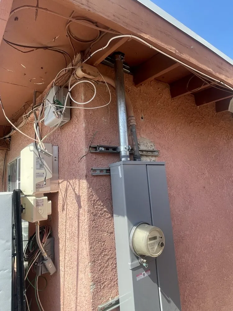 Slide of Kingdom Electric