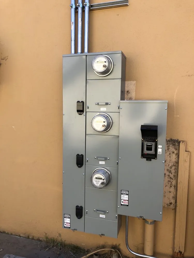 Slide of Kingdom Electric