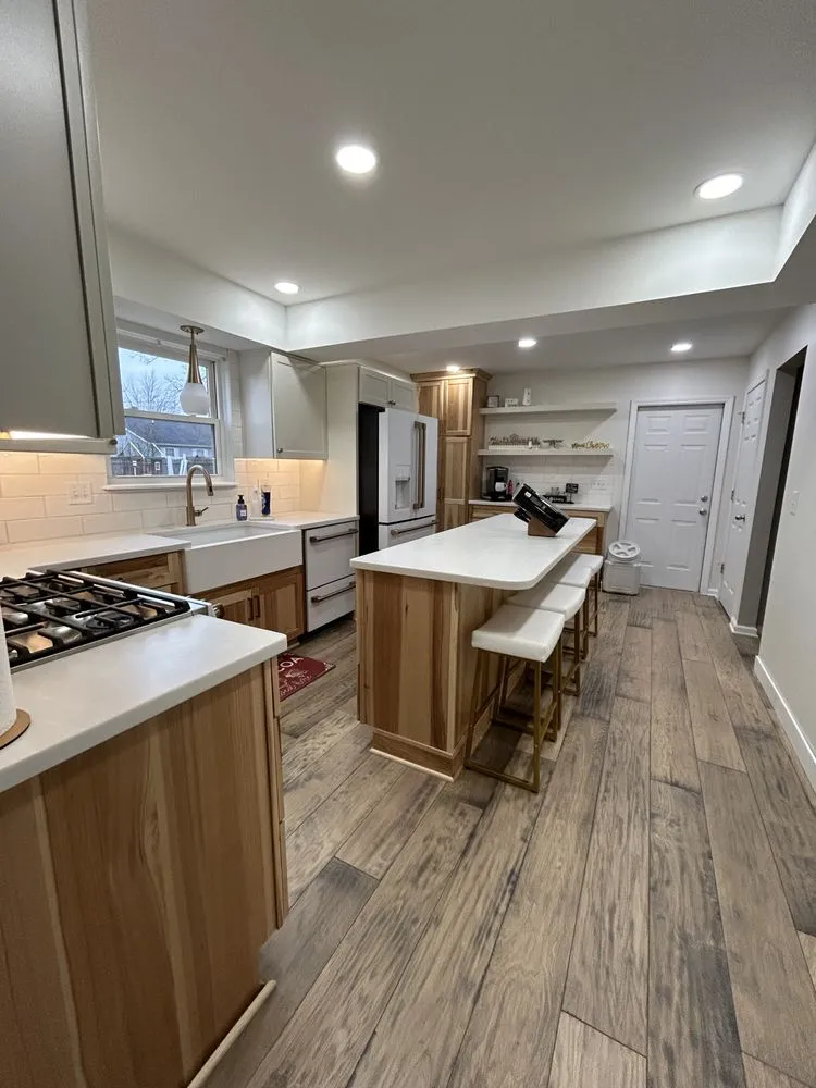 Slide of Kingdom Electric