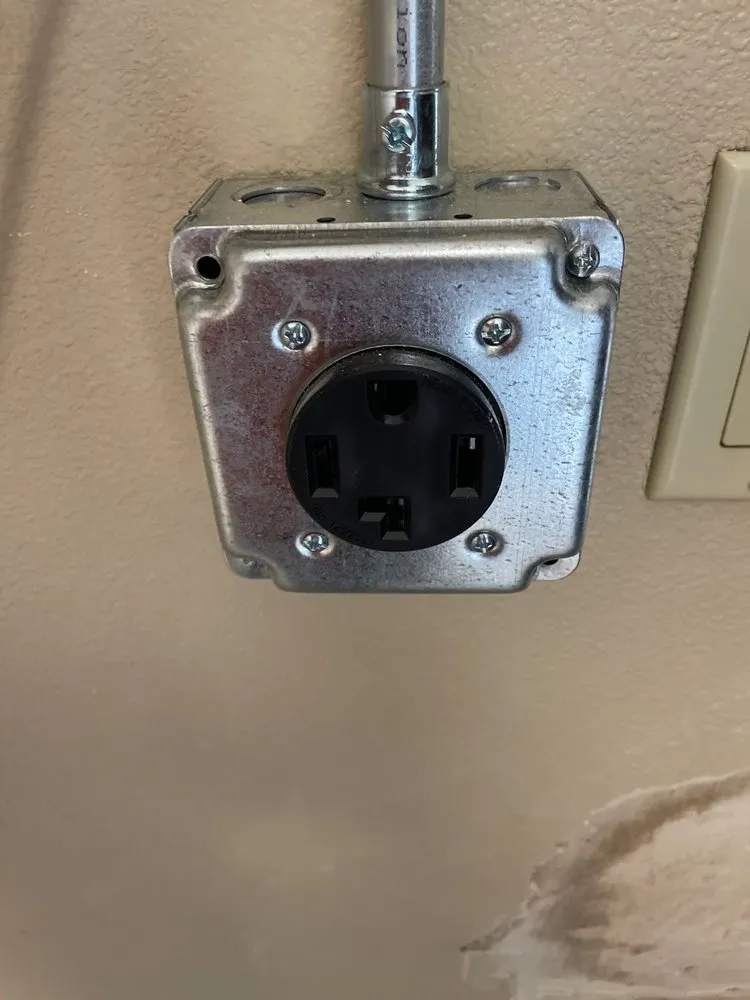 Slide of Kingdom Electric