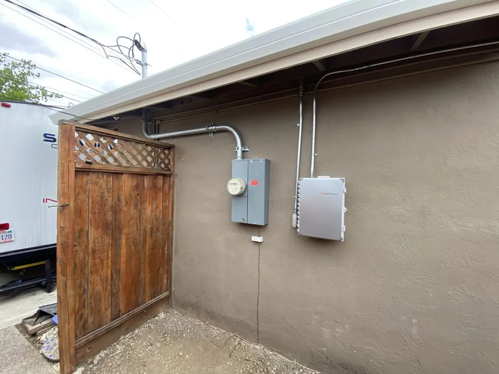 Slide of Kingdom Electric