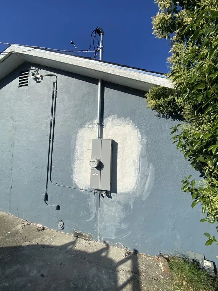 Slide of Kingdom Electric