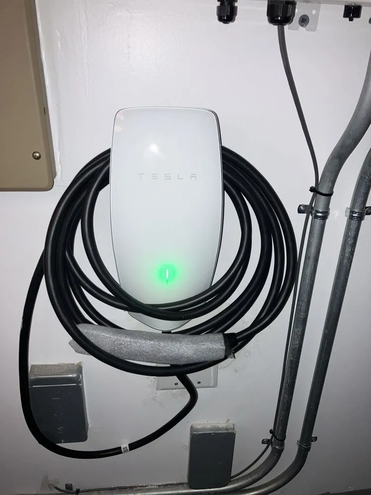 Slide of Kingdom Electric