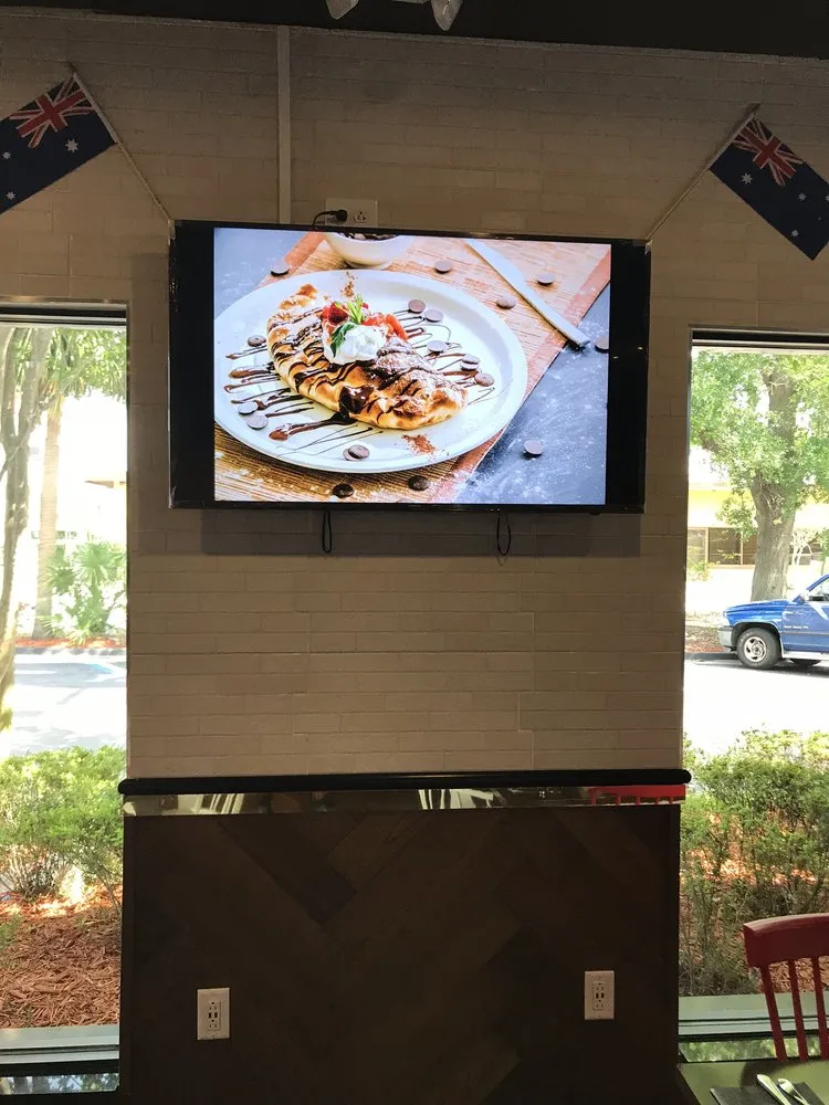 Professional electrical service for homes in wiring installation, by