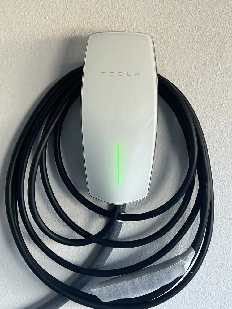 Slide of Kings Electric