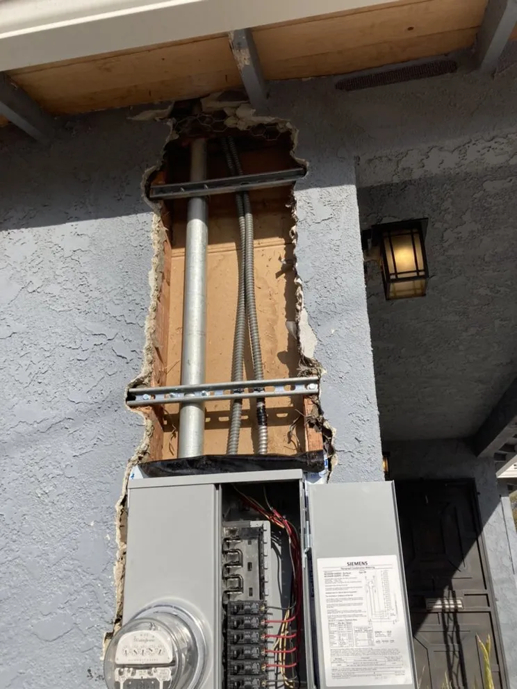 Slide of Kings Electric