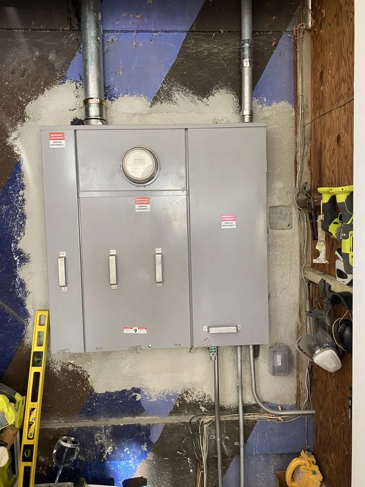 Slide of Kings Electric