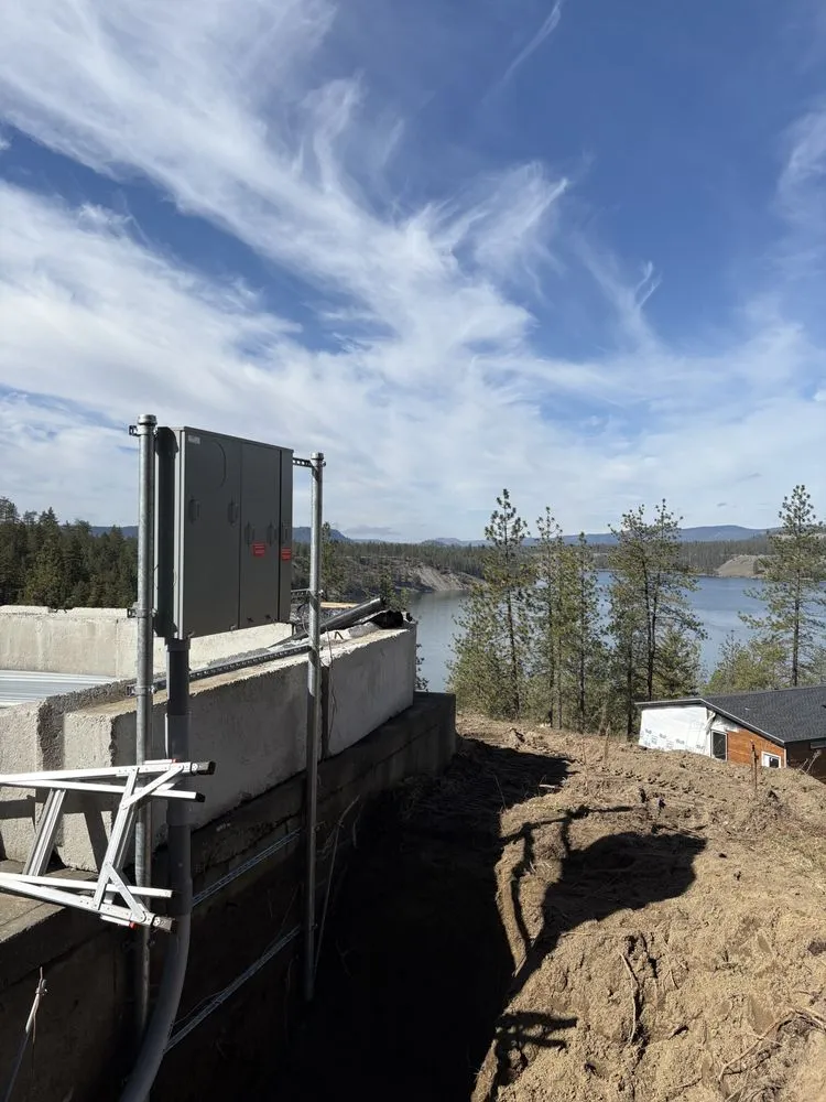 Slide of Kings Electric