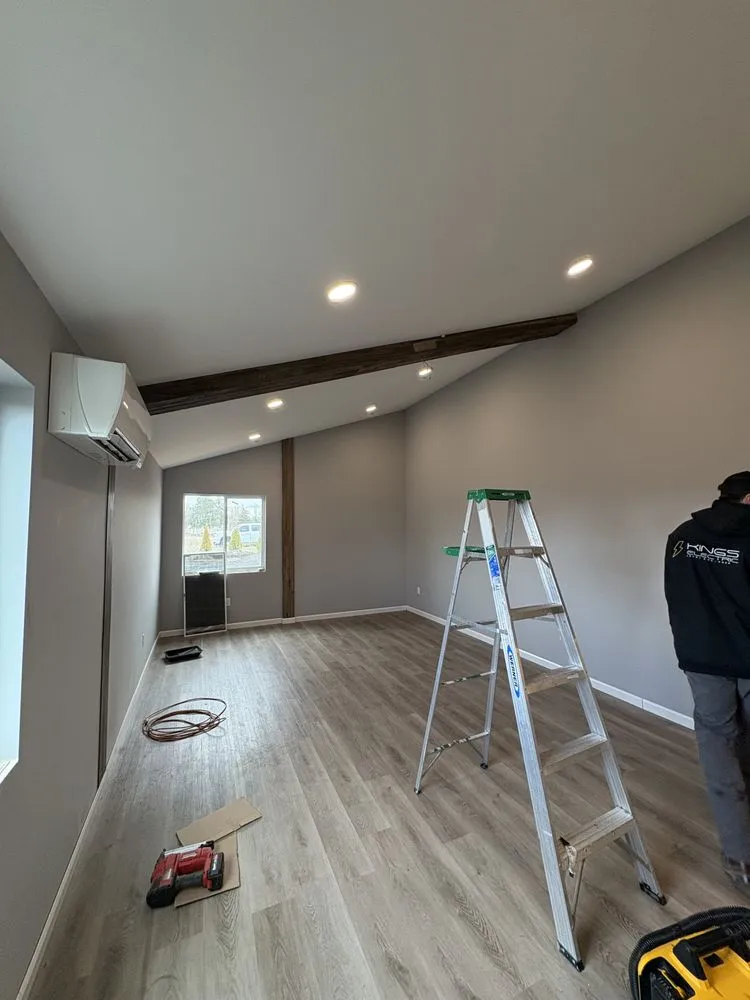 Slide of Kings Electric