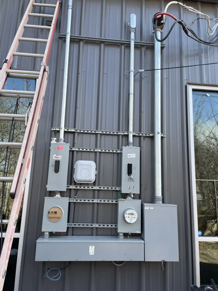 Slide of Kings Electric