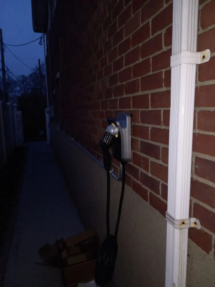 Slide of Kings Electrical Contracting