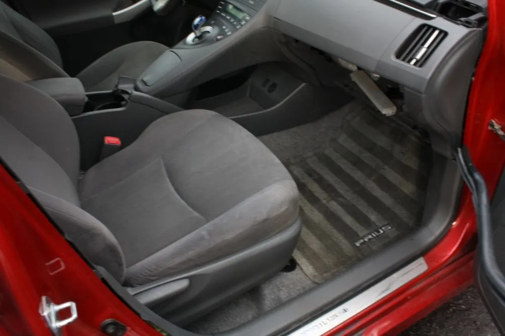 Affordable outlet and switch repair service in ,  - Kings Man