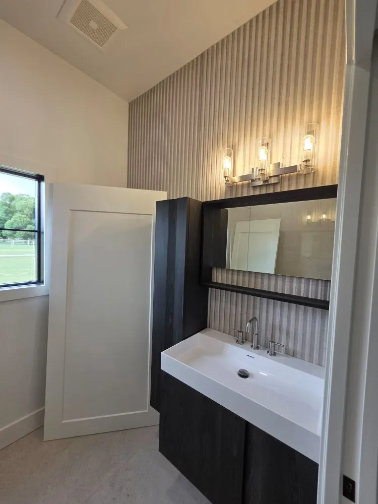 Expert electrical repair in ,  by Kingsley Electric