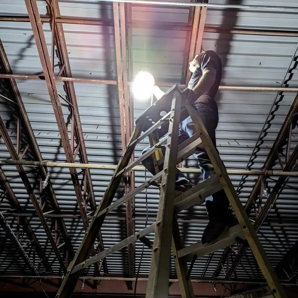 Slide of Kinsmen Electric