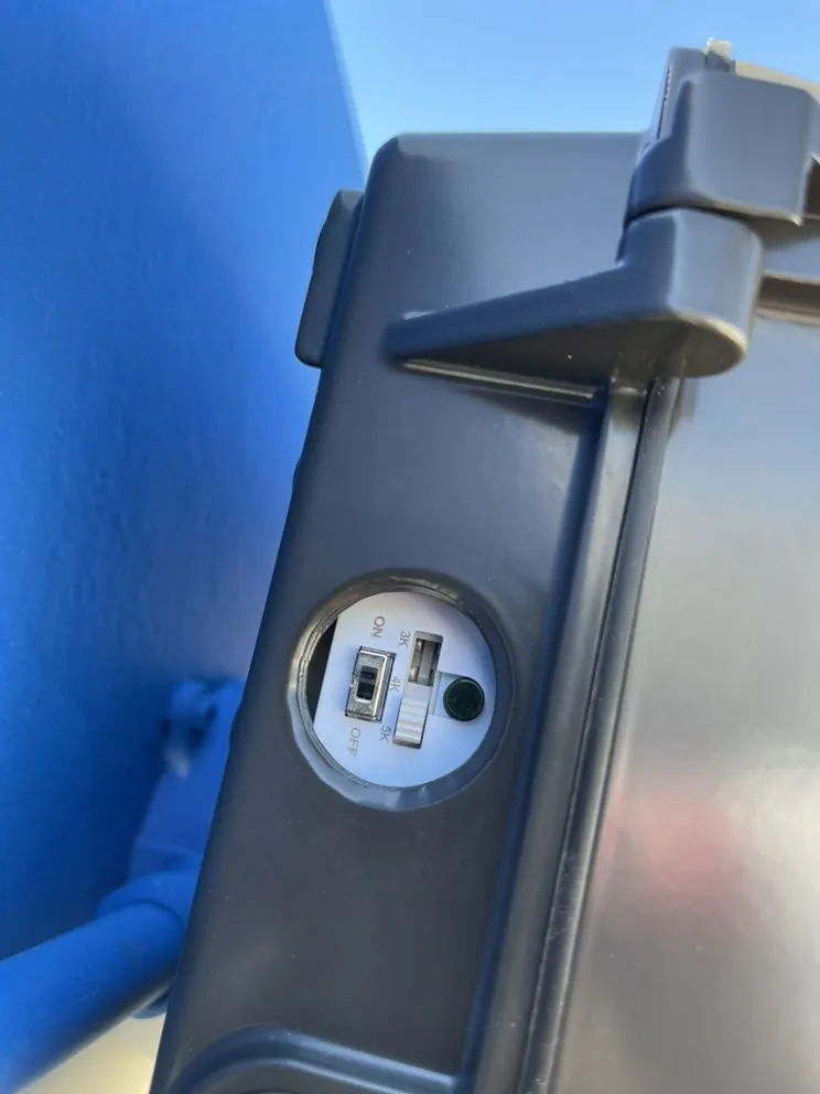 Professional electrician providing circuit breaker repair in , 