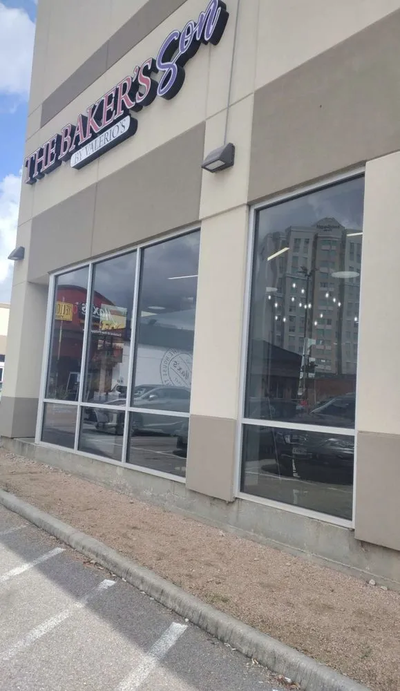 Slide of Kitchen Cleaner Ramirez