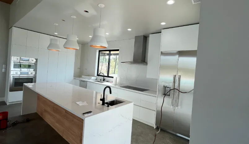 Professional circuit breaker repair service in , - KJW Electric