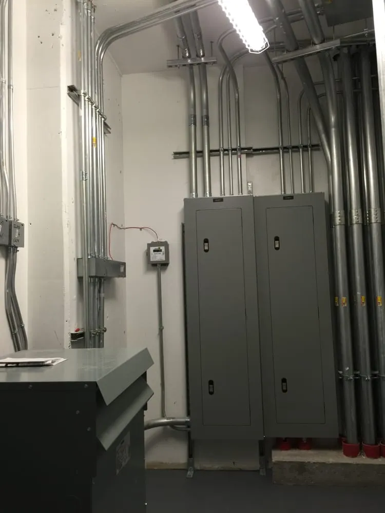 Reliable outlet and switch repair experts serving , - K&K Electric