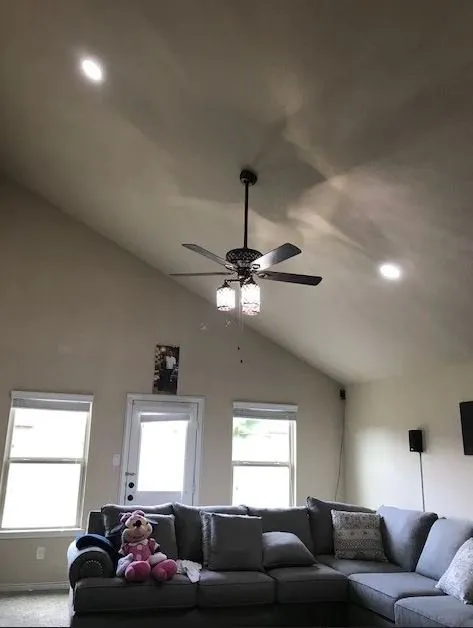 Slide of KK Electrician Service