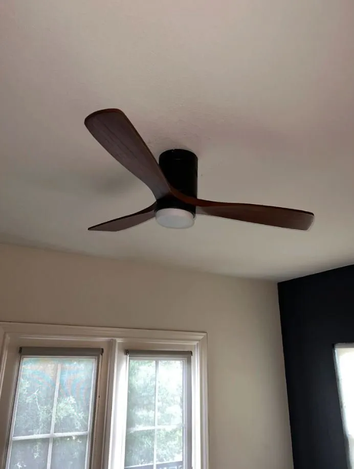 Slide of KK Electrician Service