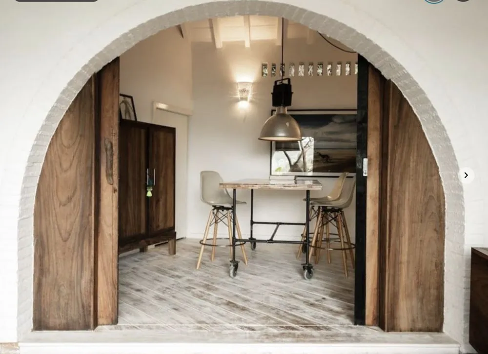 Slide of Klein Electric