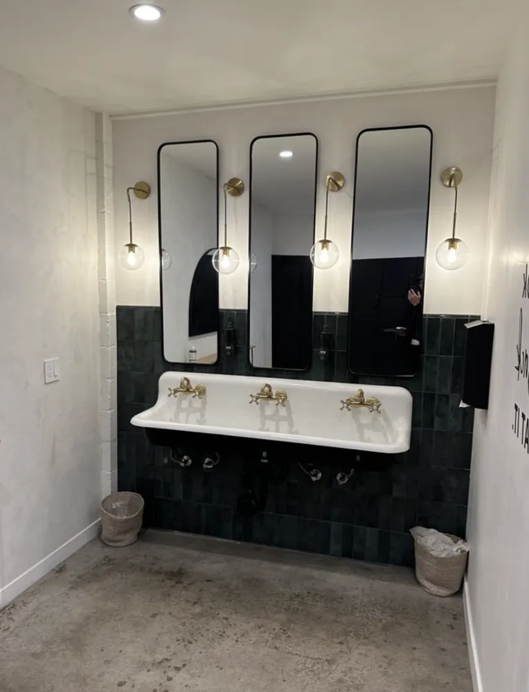 Slide of Klein Electric