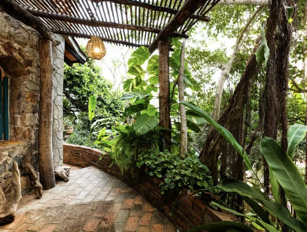 Slide of Klein Electric