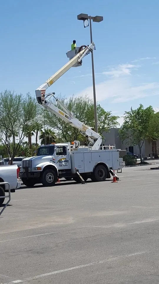 Slide of Klein's Kustom Electric