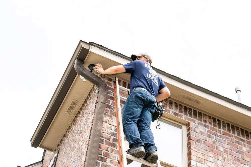 Professional circuit breaker repair in Geismar, LA by Kliebert Electrical Services