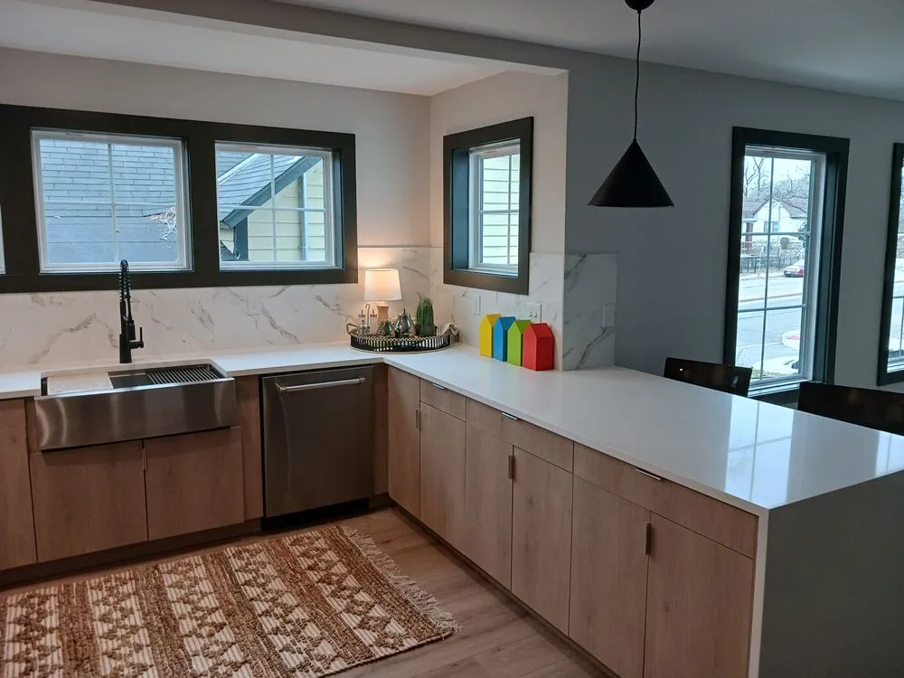 Slide of KLL Electric Service