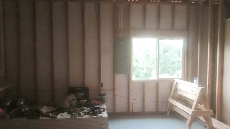 Slide of Klotz Electric