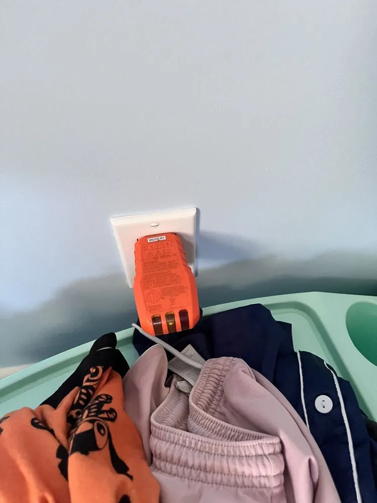 Slide of KLR Contracting Repairs