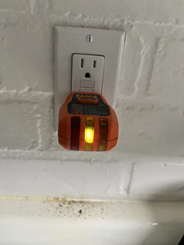 Slide of KLR Contracting Repairs