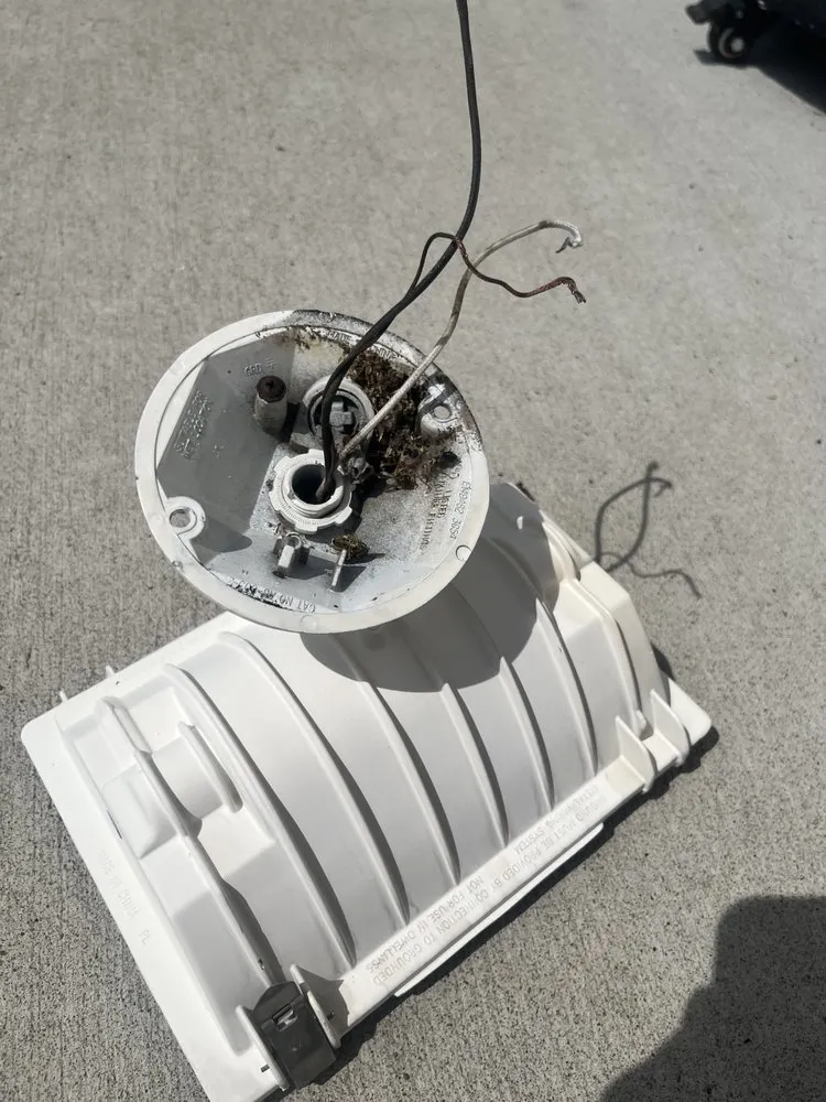 Slide of KLR Contracting Repairs