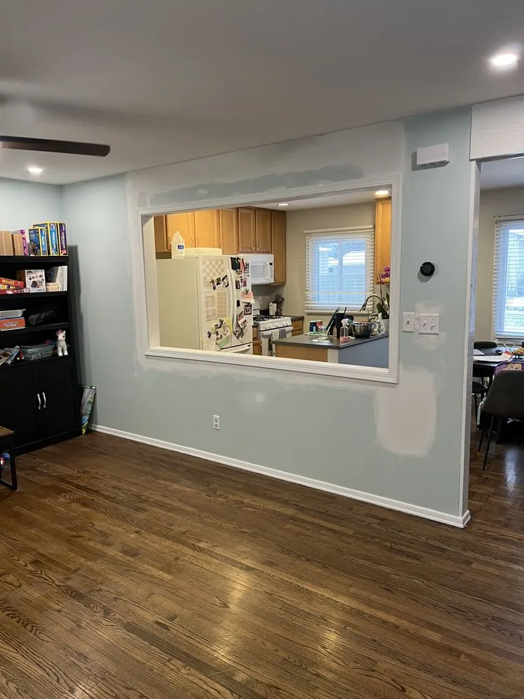 Slide of Kluwe Customs