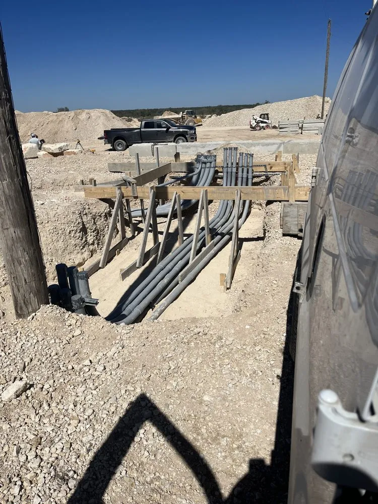 Professional outlet and switch repair in Abbott, TX by Kmg Electric