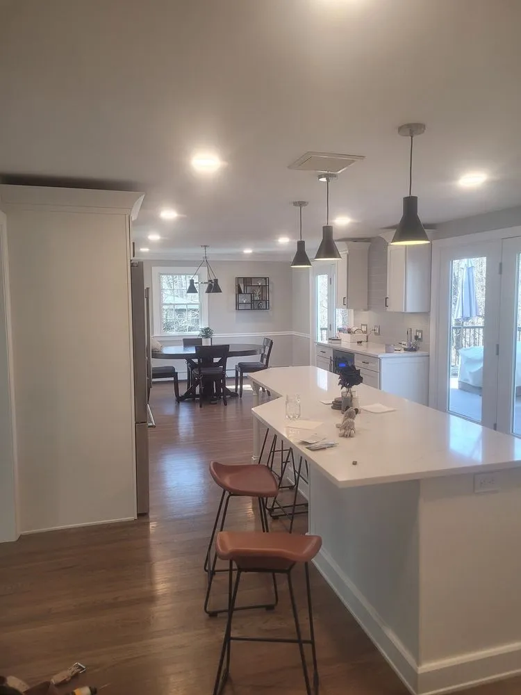 Slide of KNG Electric