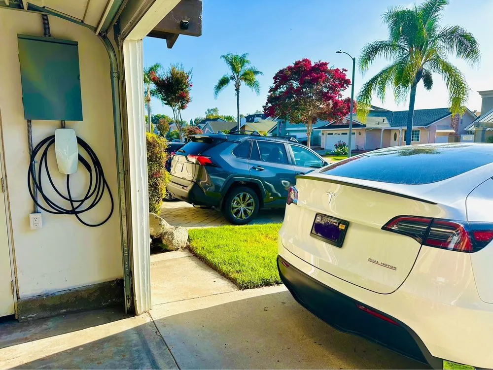 Slide of Knn Electric