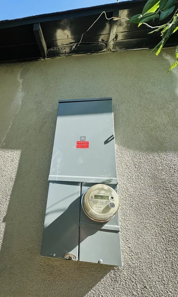 Slide of Knn Electric